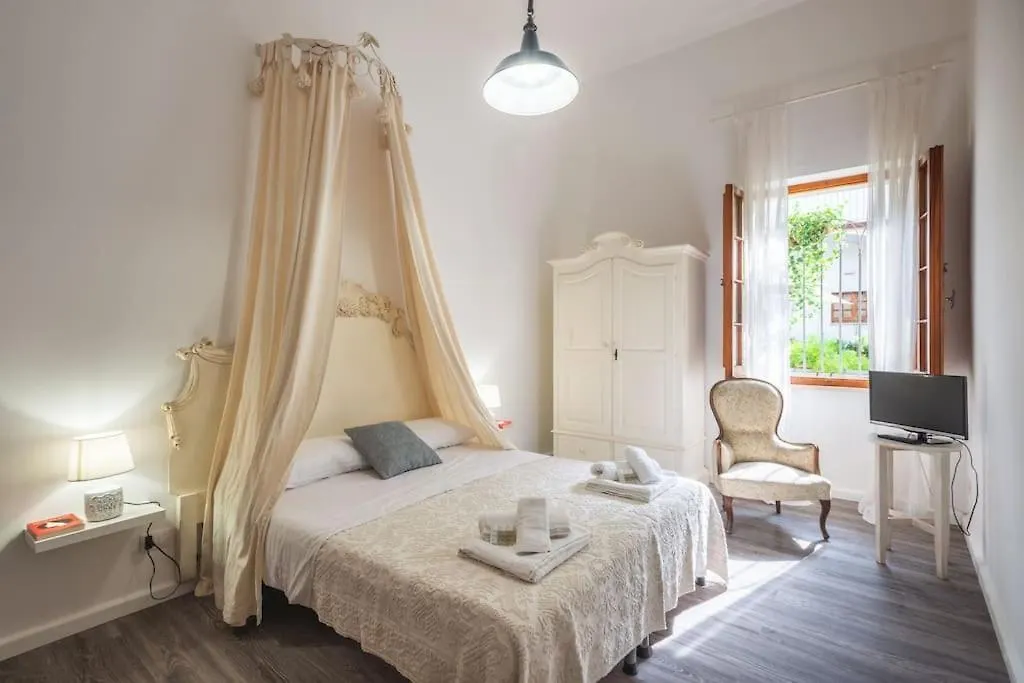 Piazza Civica, Centro Storico Appartamento Con Wi-Fi E Aria Condizionata Alghero Apartment